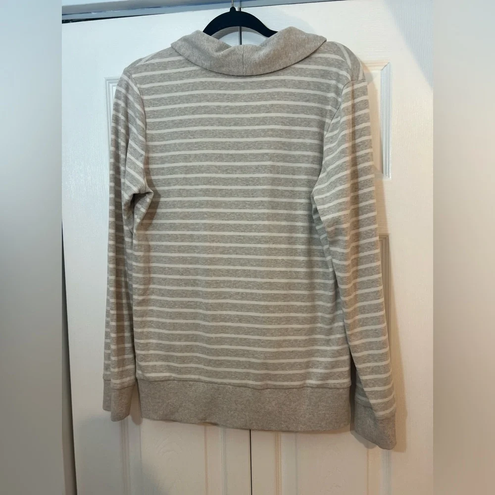 Banana Republic cozy versatile